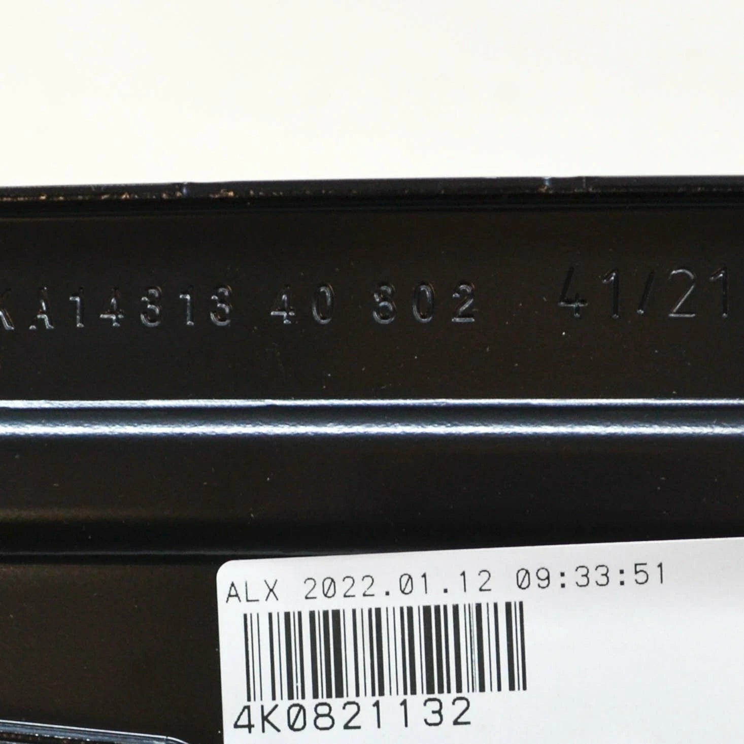 NEW AUDI A6 C8 FRONT RIGHT FENDER HOLDER BRACE 4K0821132