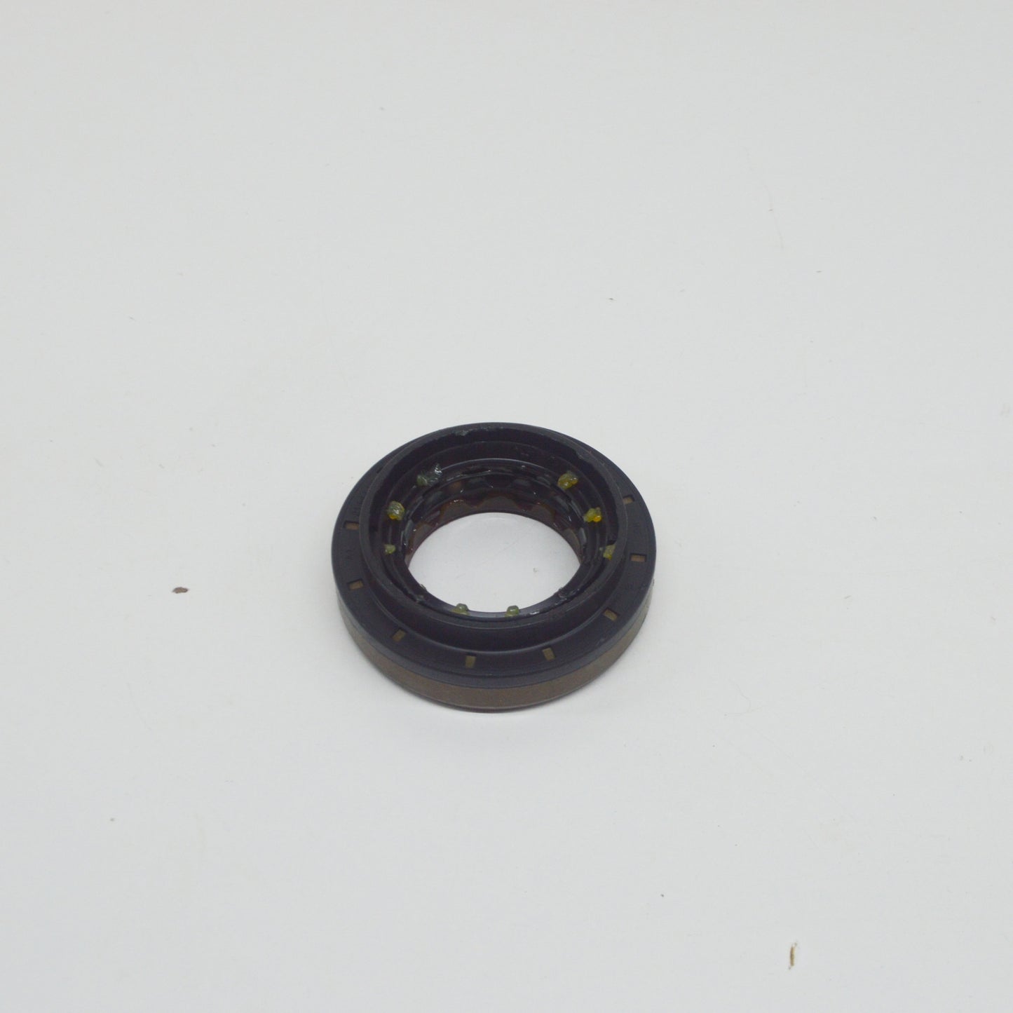 NEW MERCEDES BENZ VIANO W639 DIFFERENTIAL SHAFT SEAL RING A0179975547 ORIGINAL
