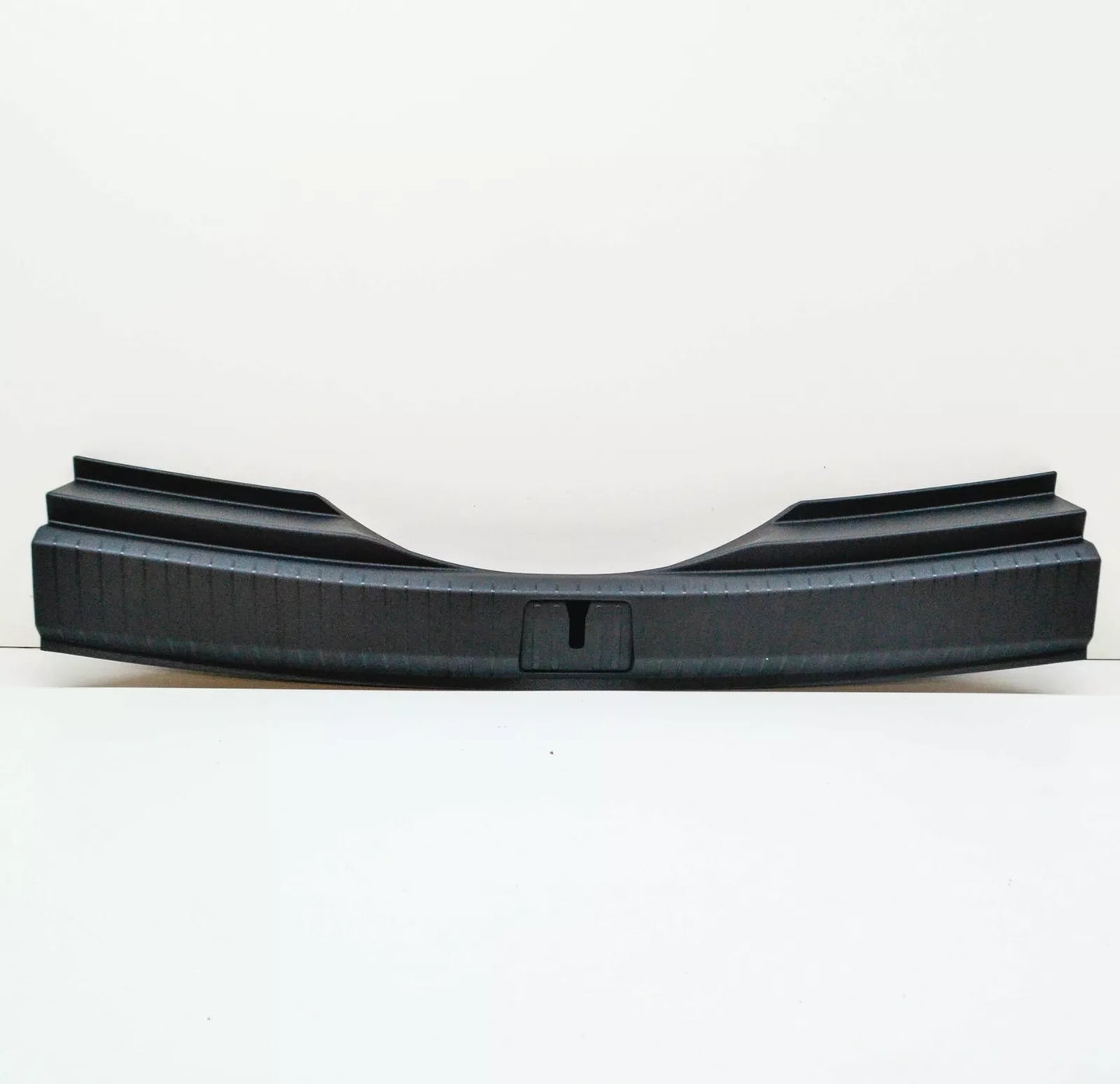 NEW VOLKSWAGEN TOURAN 5T REAR LUGGAGE TRUNK LOCK TRIM 5TA863459E82V ORIGINAL