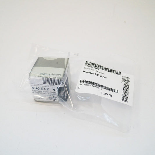 NEW MERCEDES BENZ C CLASS W205 FRONT LEFT CRASH SENSOR A2139051300 ORIGINAL