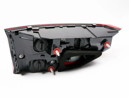 NEW AUDI Q3 F3 REAR RIGHT SIDE TAILGATE TAILLIGHT 83A945076A