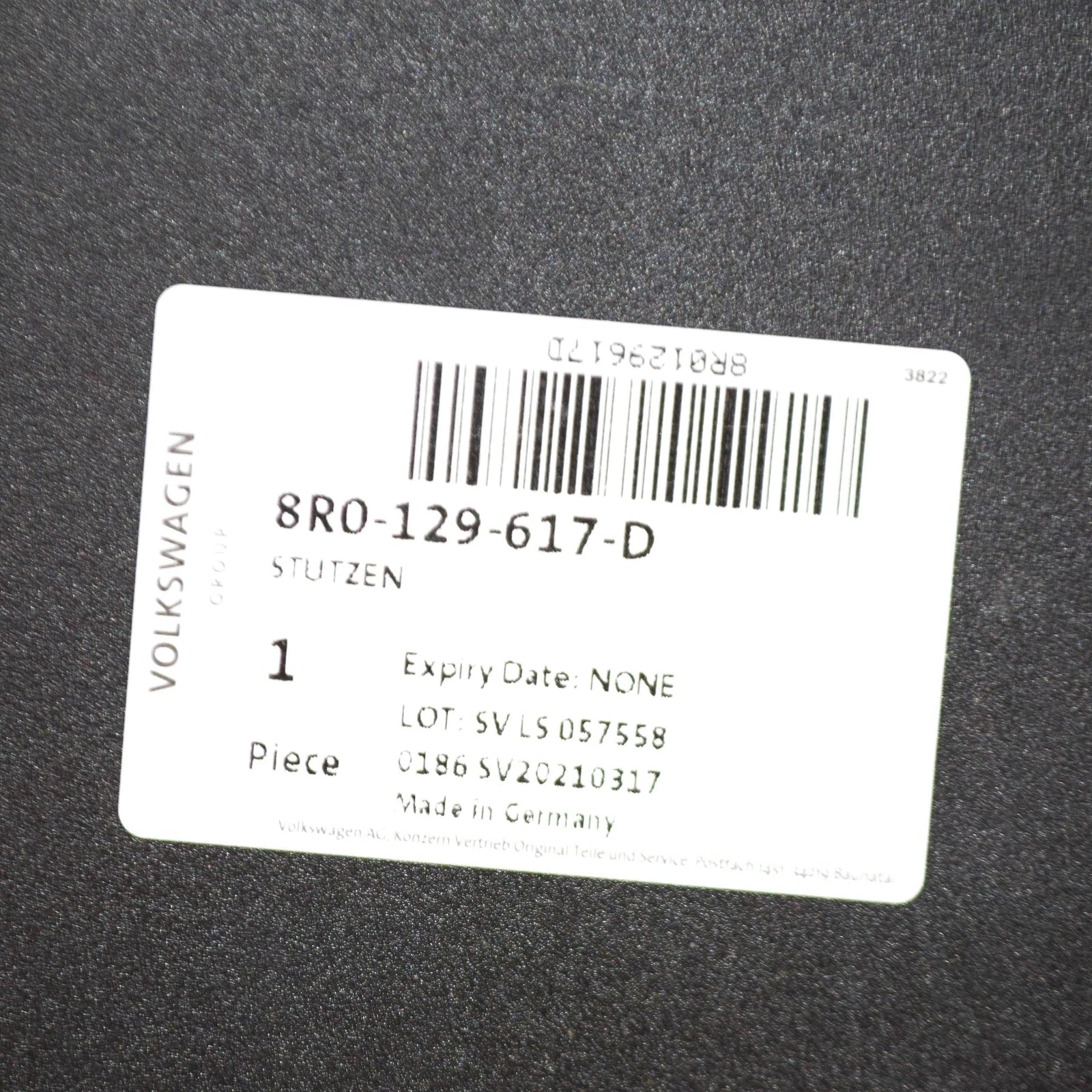 NEW AUDI Q5 8R INTAKE MANIFOLD TUBE 8R0129617D 2.0 TDI ORIGINAL