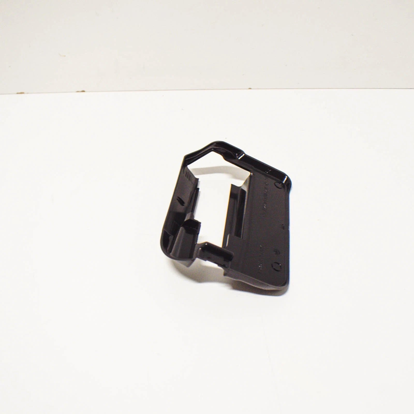 NEW MB S W221 SEAT FRONT RIGHT INSIDE TRACK COVER A22191904209051 ORIGINAL