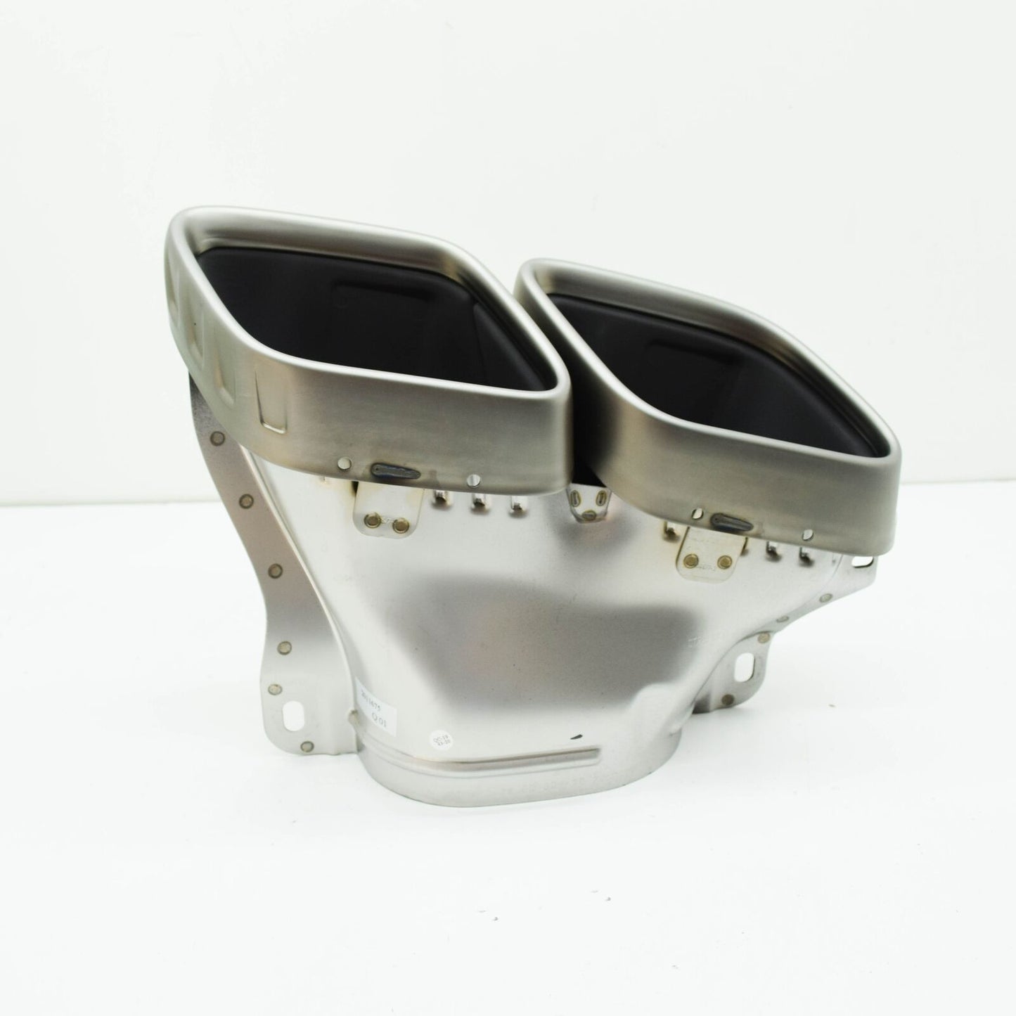 new mercedes-benz gle w167 rear right exhaust pipe tip a0004902400 original