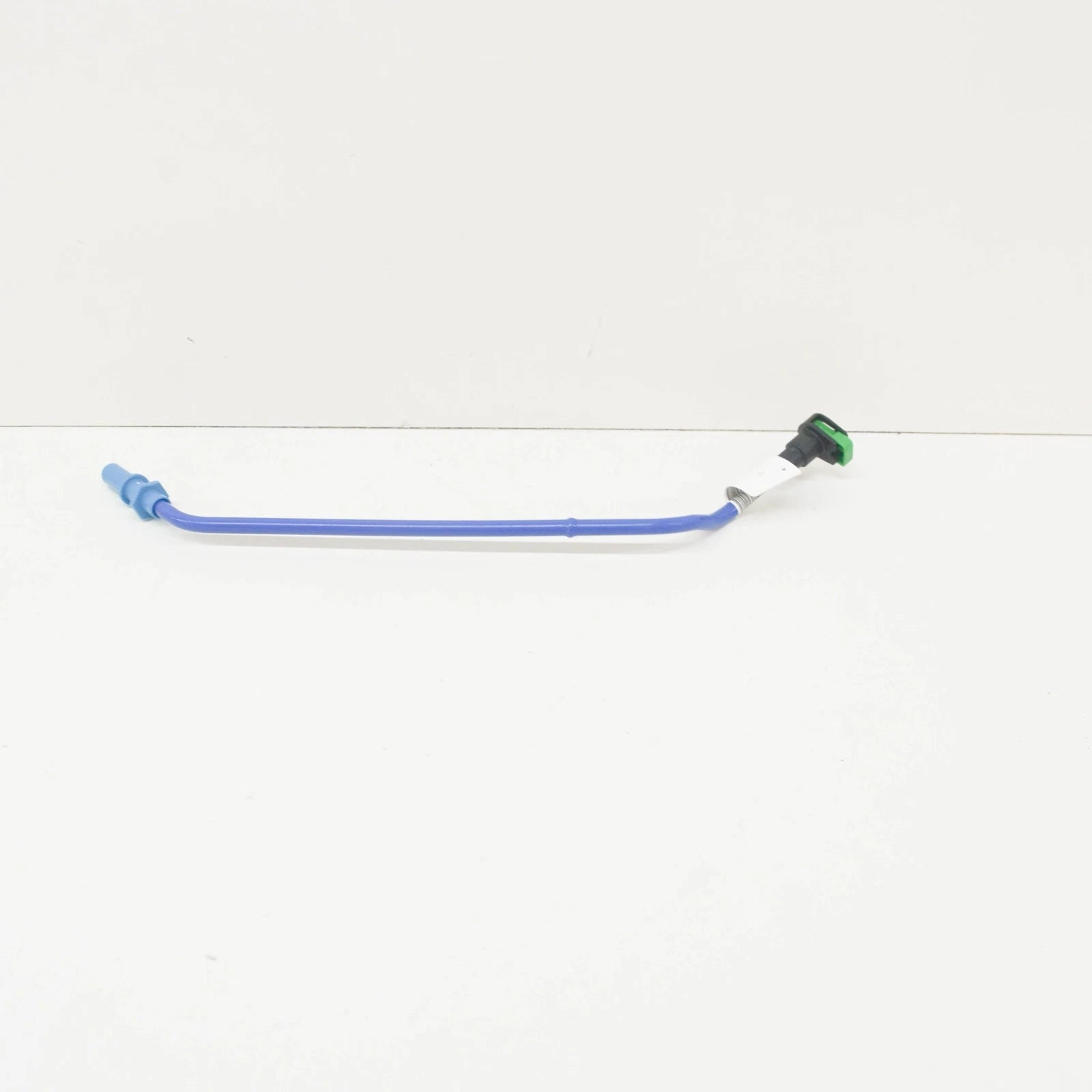 NEW BMW 1 F20 FRONT FUEL FEED LINE 16127244726 7244726 ORIGINAL