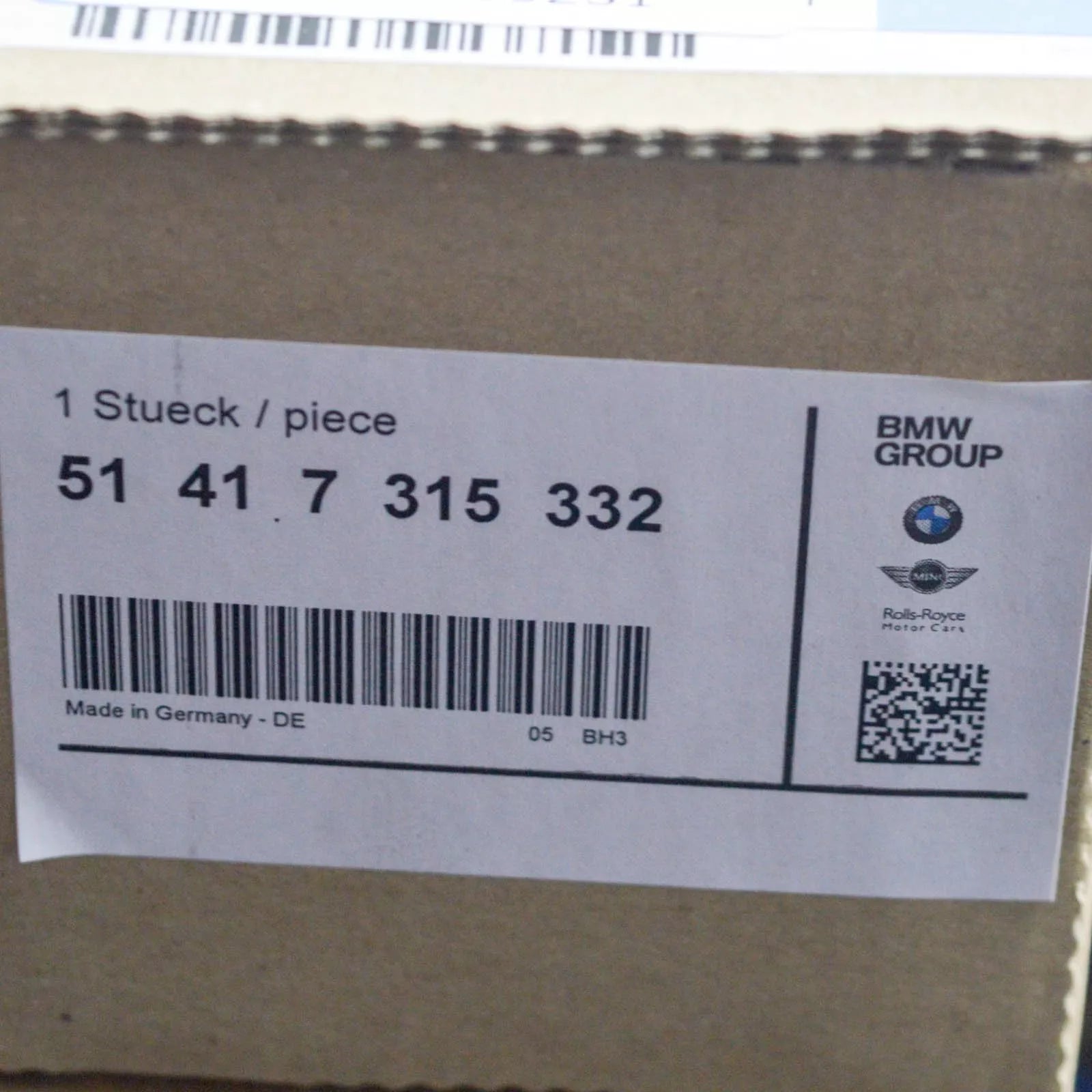 NEW BMW 3 GRAN TURISMO F34 FRONT RIGHT DOOR ACCENT STRIP 51417315332 ORIGINAL