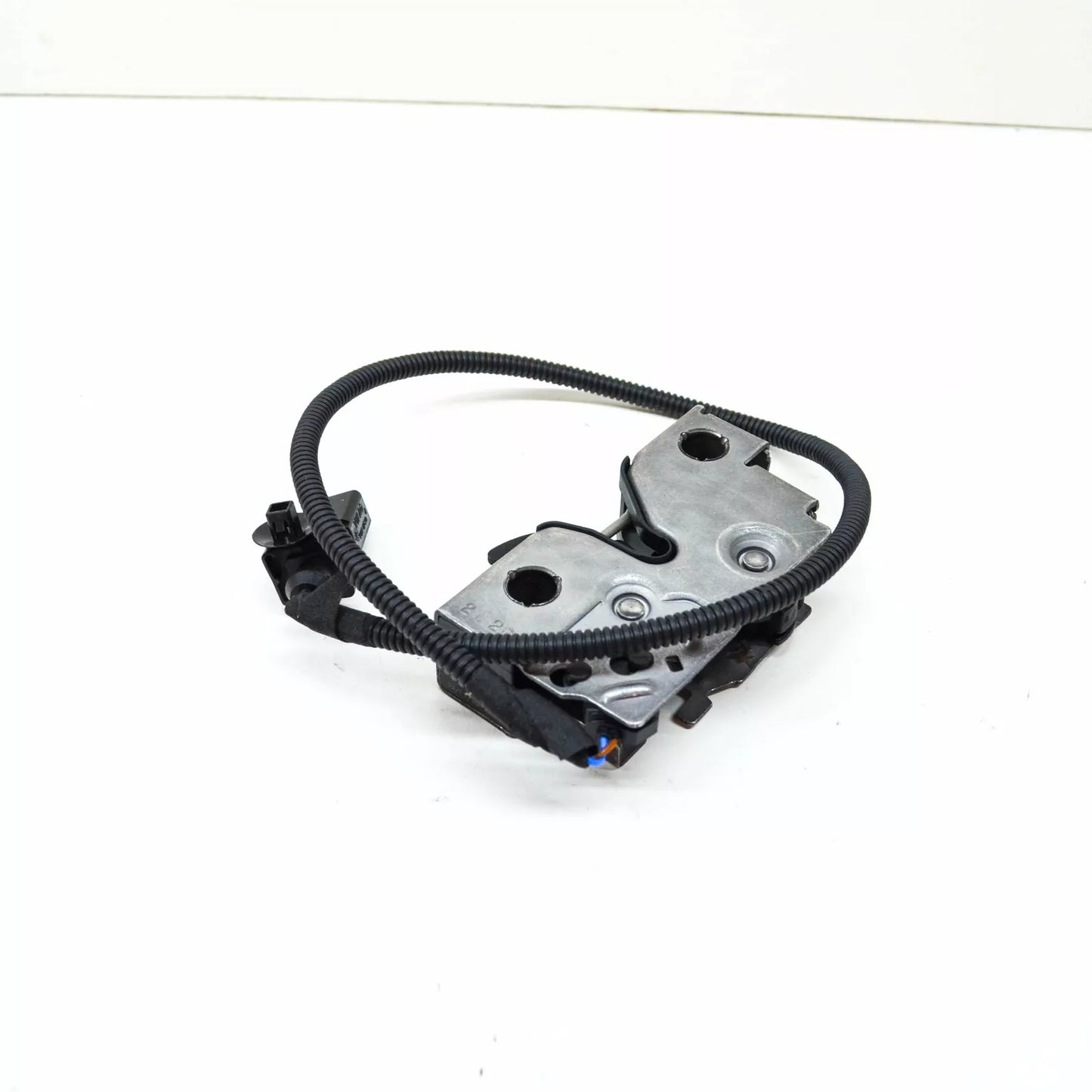 NEW VOLKSWAGEN ID.4 FRONT BONNET HOOD LOCK 11B823509A