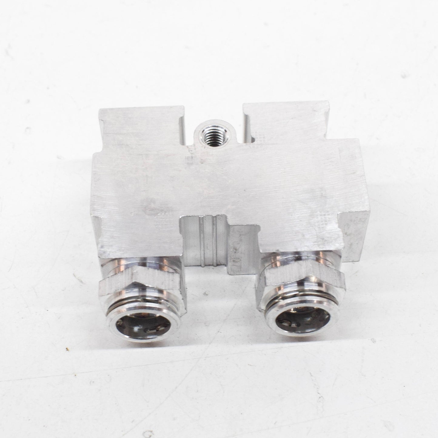 NEW MERCEDES-BENZ ML W64 THERMOSTAT A0005010765 ORIGINAL