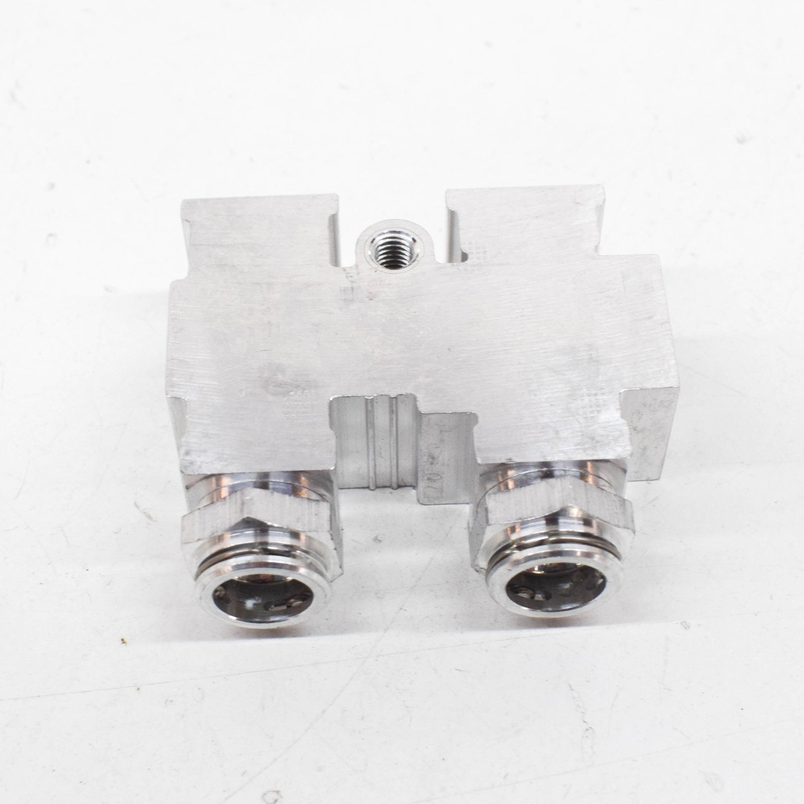 NEW MERCEDES-BENZ ML W64 THERMOSTAT A0005010765 ORIGINAL