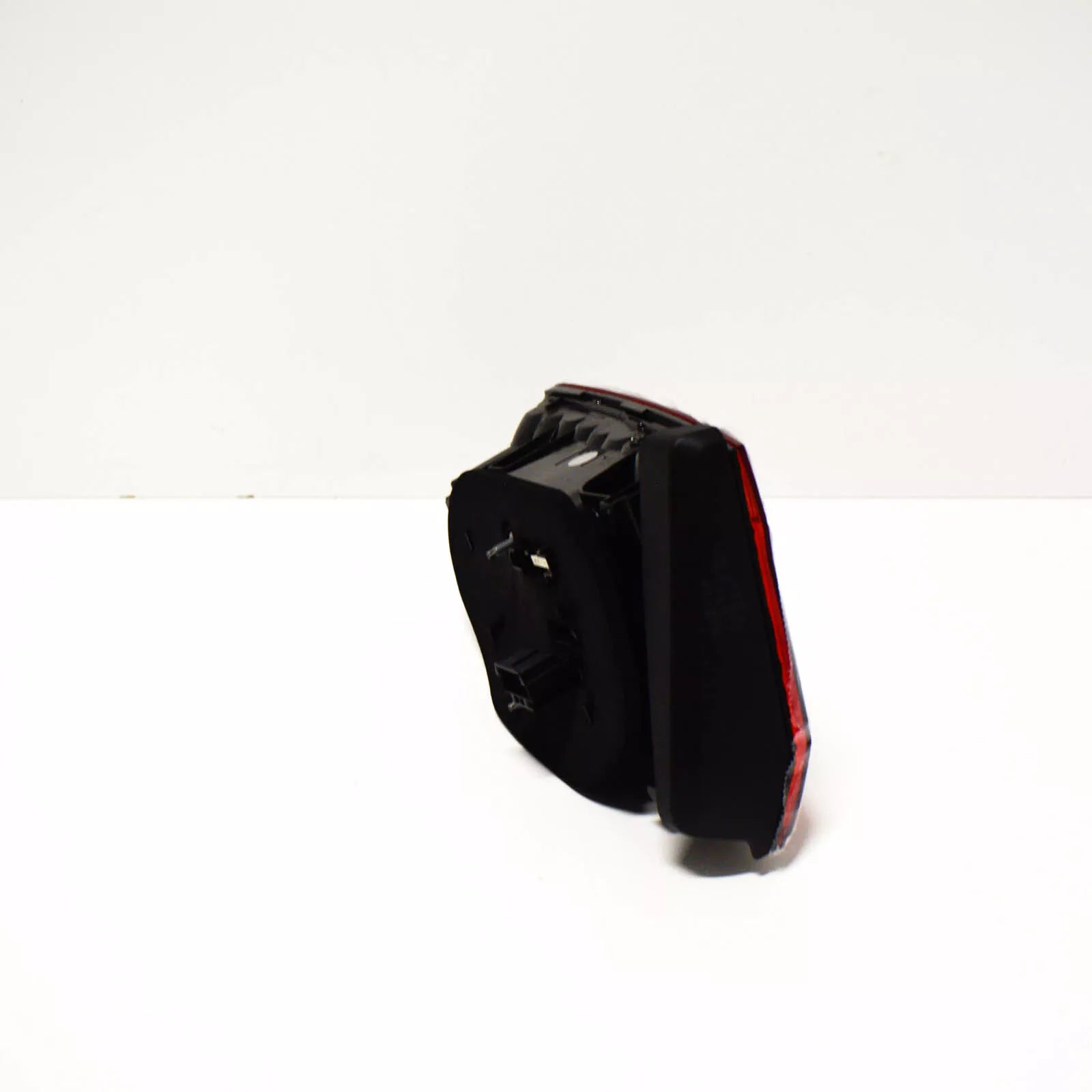 NEW VOLKSWAGEN GOLF MK7 SPORTSVAN REAR RIGHT INNER TAILLIGHT 510945094N