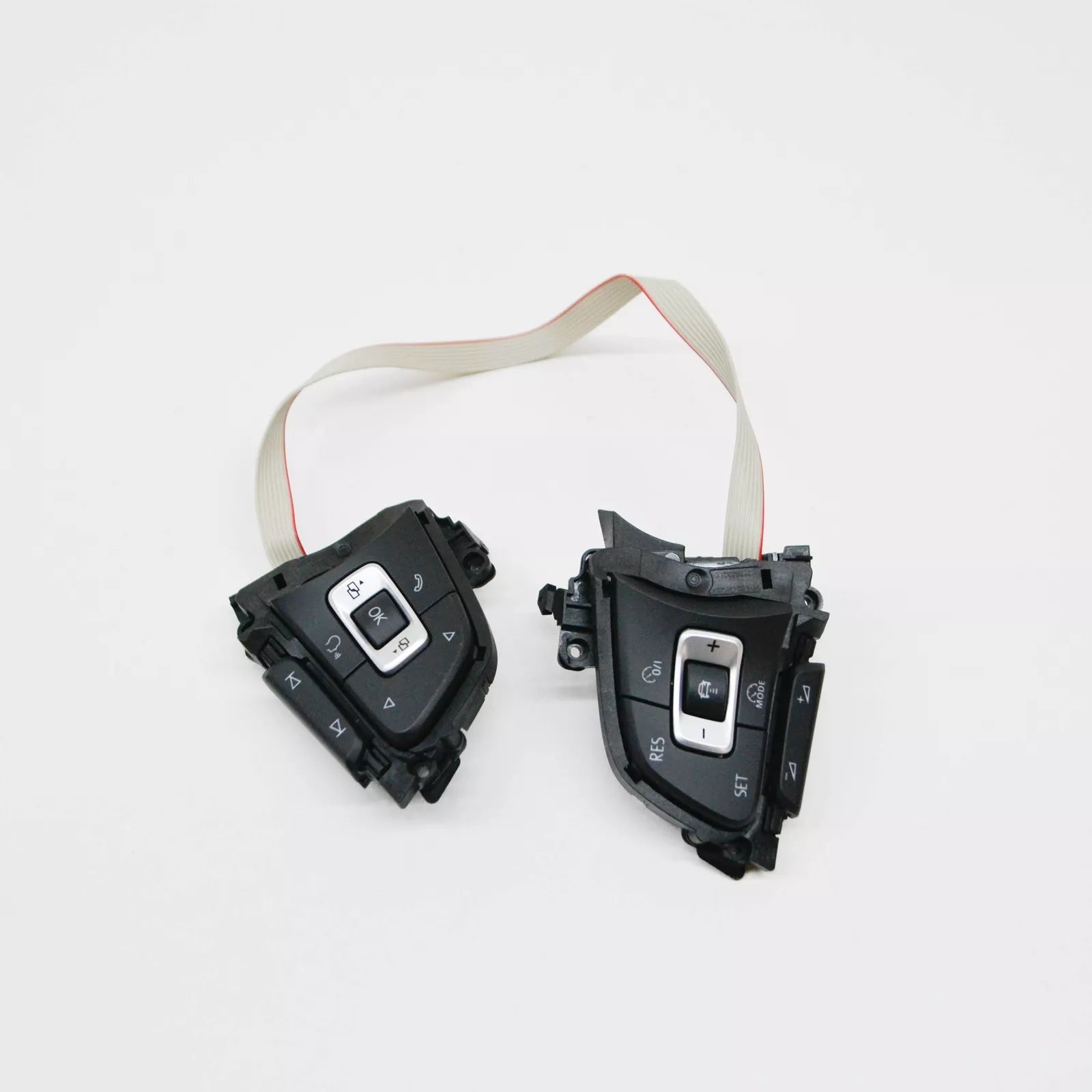 NEW VOLKSWAGEN PASSAT B8 3G STEERING WHEEL SWITCHES 5G0959442KICX ORIGINAL