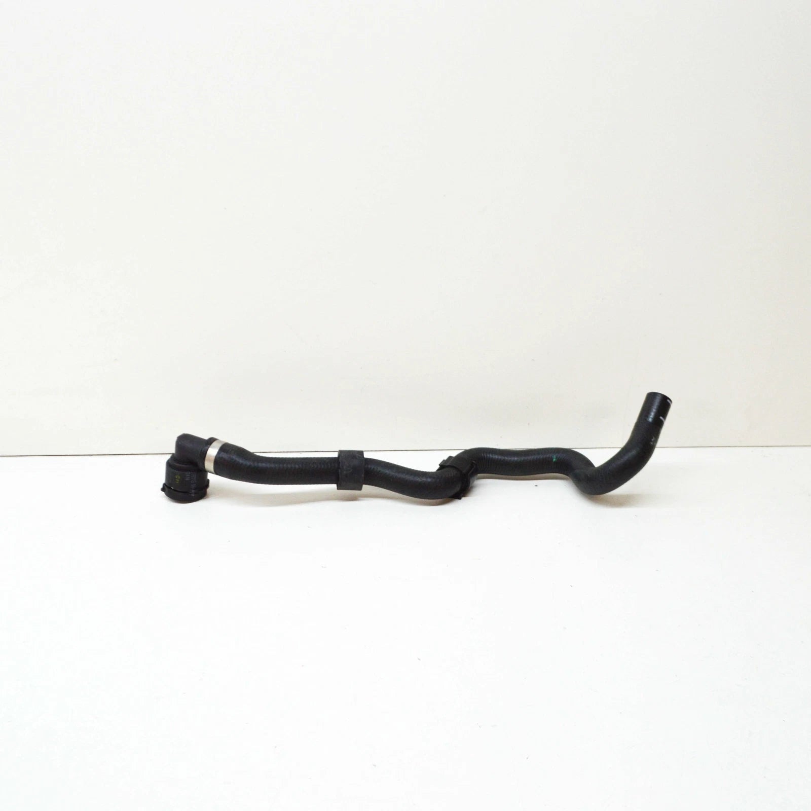 NEW AUDI A3 CABRIO 8V UPPER WATER ENGINE COOLANT HOSE PIPE 5Q0122101BE ORIGINAL