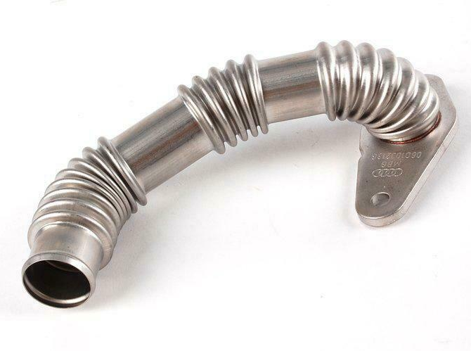 NEW AUDI A4 B7 ENGINE BREATHER VENT TUBE 06D103213G ORIGINAL