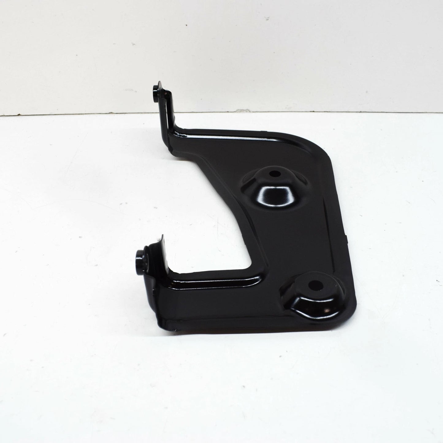 NEW BMW X5 G05 FRONT RIGHT FENDER HOLDER BRACKET 41007492370 ORIGINAL