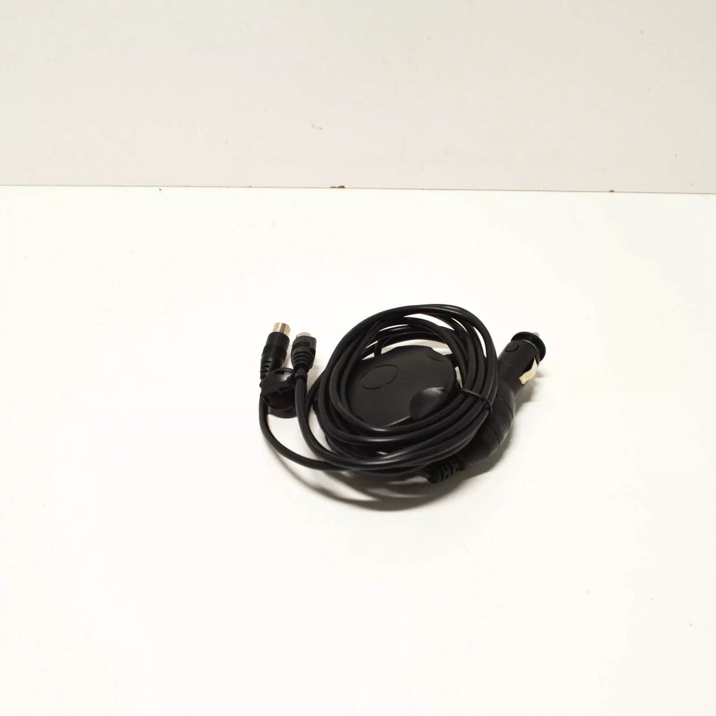 NEW BMW DVD TABLET SYSTEM CHARGER CABLE LEAD 65122166593 2166593 ORIGINAL