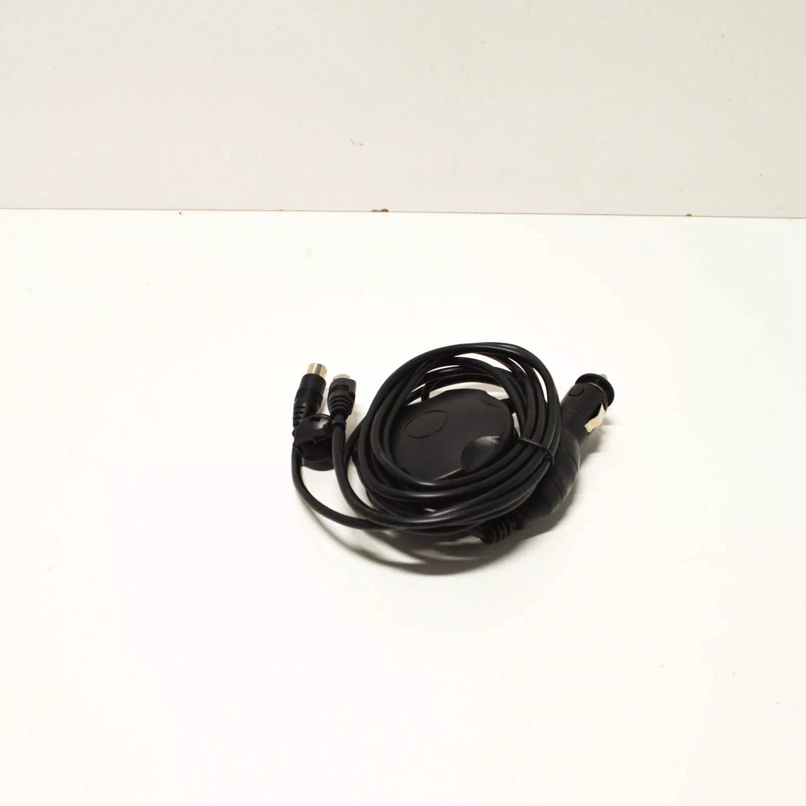NEW BMW DVD TABLET SYSTEM CHARGER CABLE LEAD 65122166593 2166593 ORIGINAL