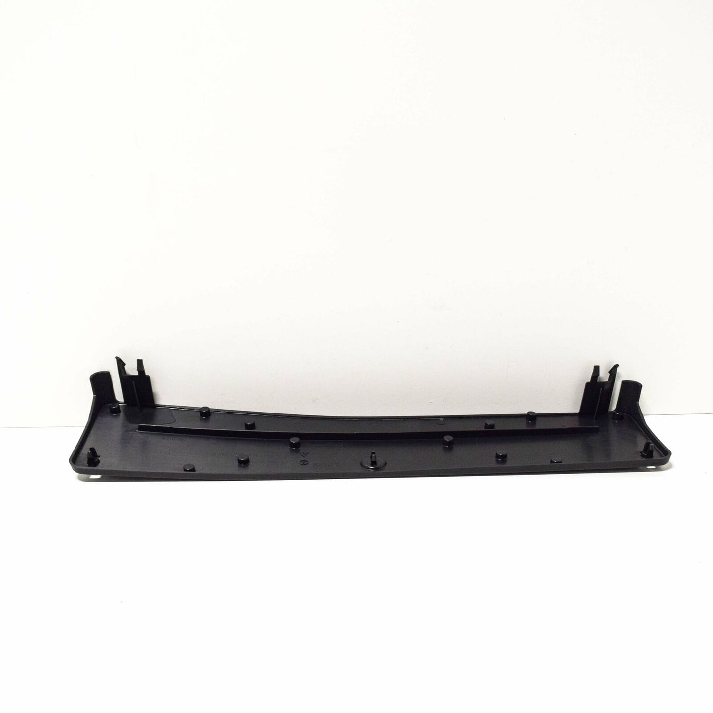 NEW MB CLA W117 FRONT BUMPER LICENSE PLATE BRACKET A1178850081 ORIGINAL