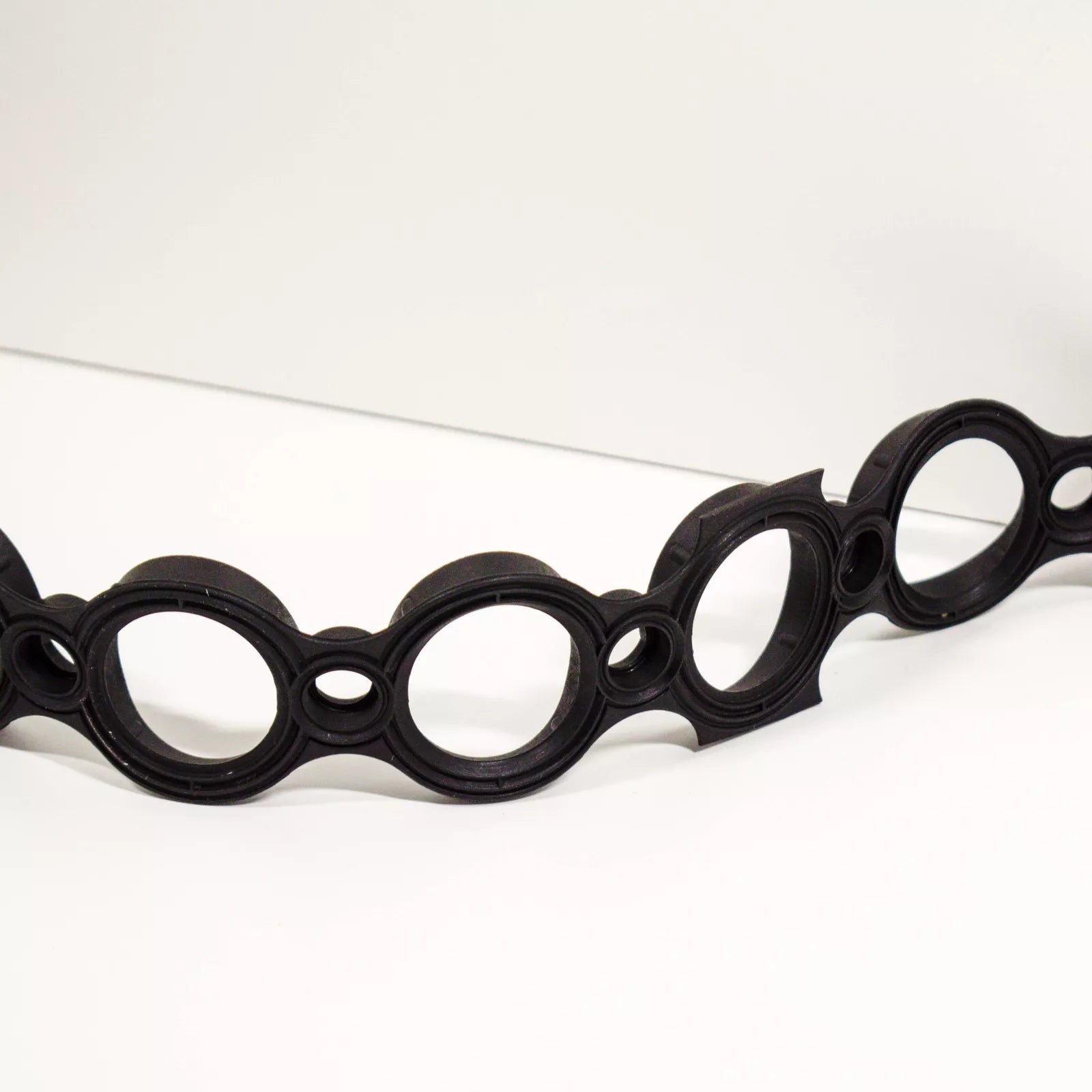 NEW BMW 3 E46 CYLINDER HEAD COVER GASKET 11127796378 ORIGINAL