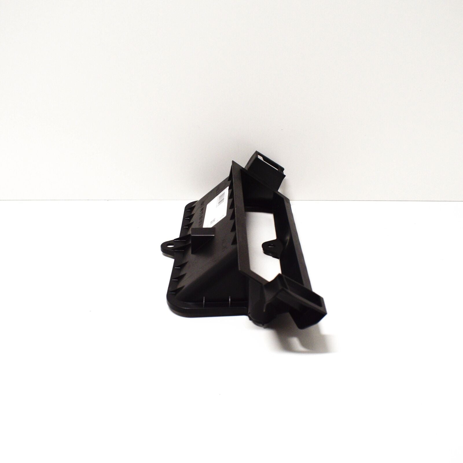 NEW MERCEDES BENZ C W205 AIR DUCT LHD A2058300044 ORIGINAL