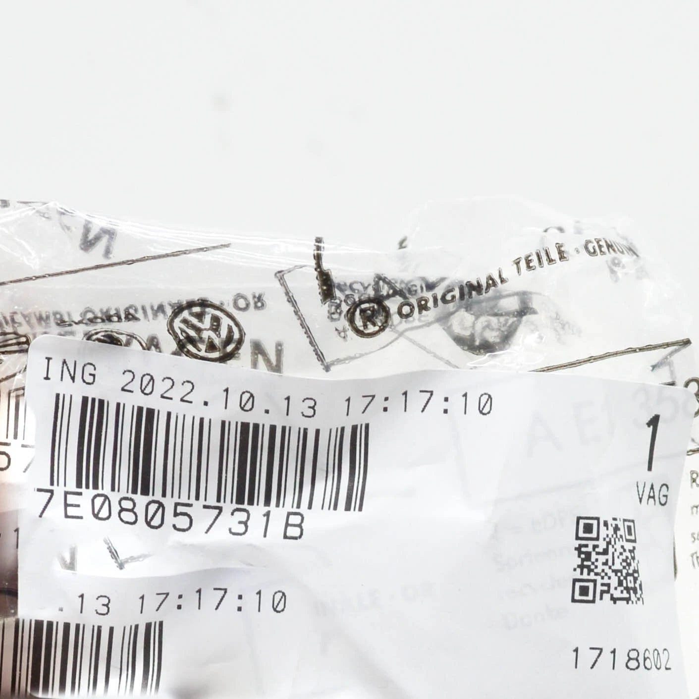 NEW VOLKSWAGEN TRANSPORTER T5 FRONT PANEL BRACKET LEFT SIDE 7E0805731B ORIGINAL