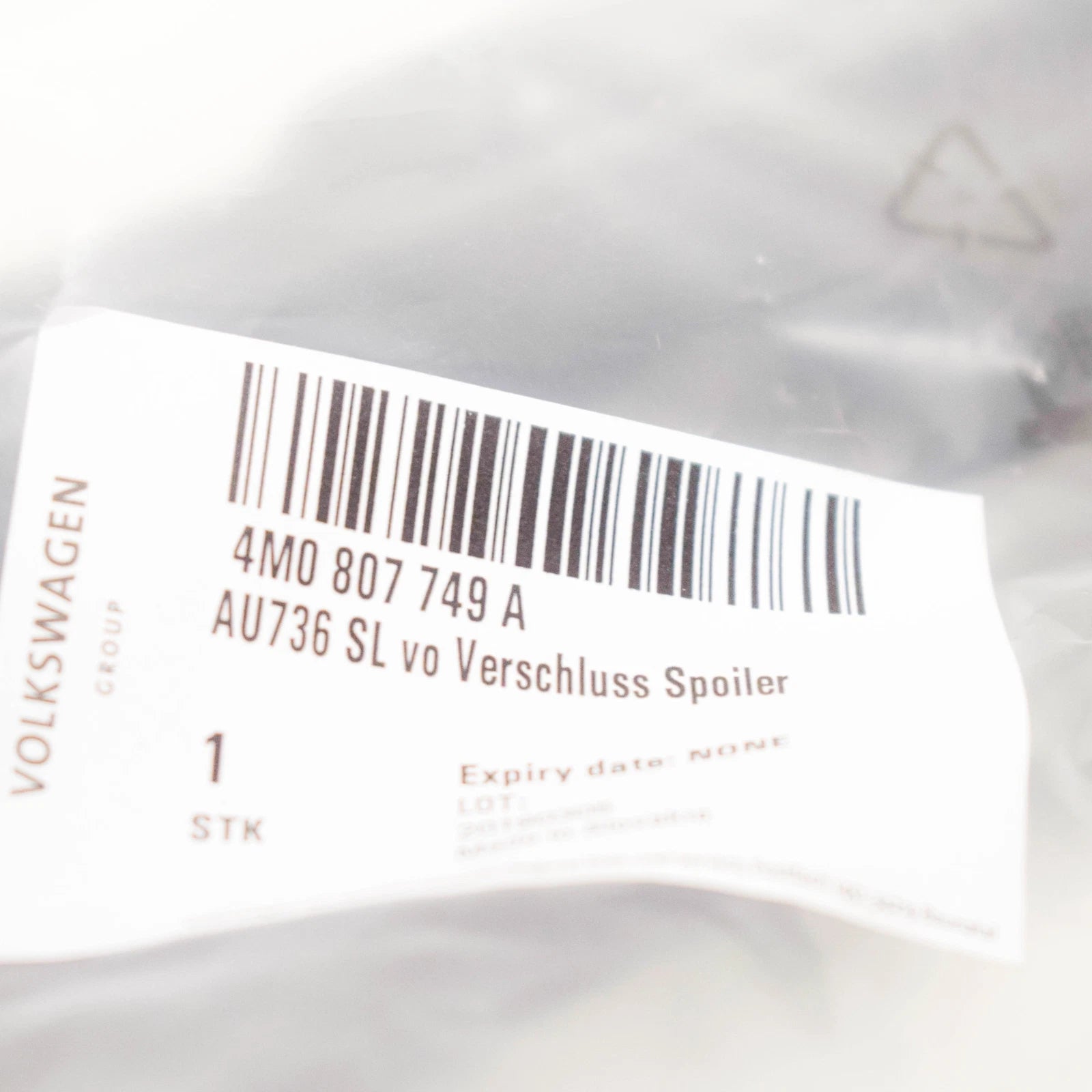 NEW AUDI Q7 4M FRONT BUMPER LEFT END CAP COVER 4M0807749A ORIGINAL