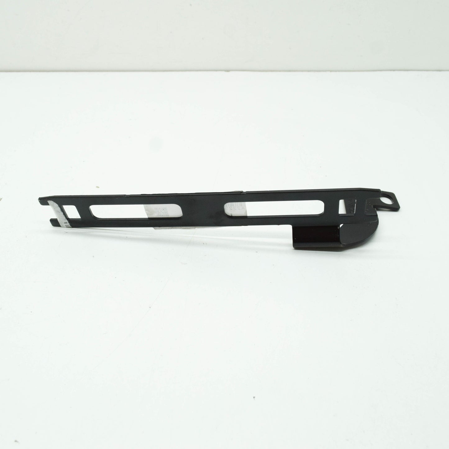 NEW MERCEDES-BENZ S W222 RIGHT RADIATOR BRACKET A2225044040 ORIGINAL