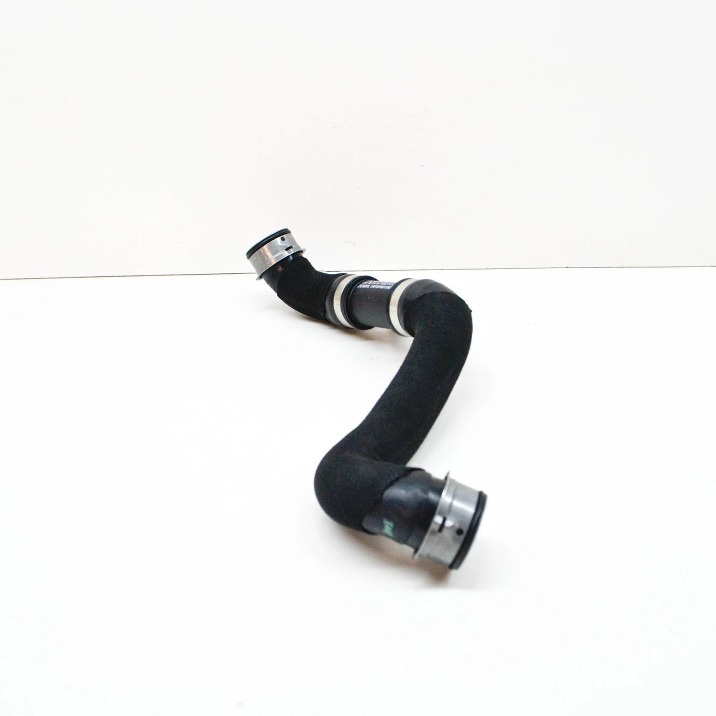 NEW MERCEDES-BENZ E-CLASS W212 RIGHT COOLANT HOSE A2125012684