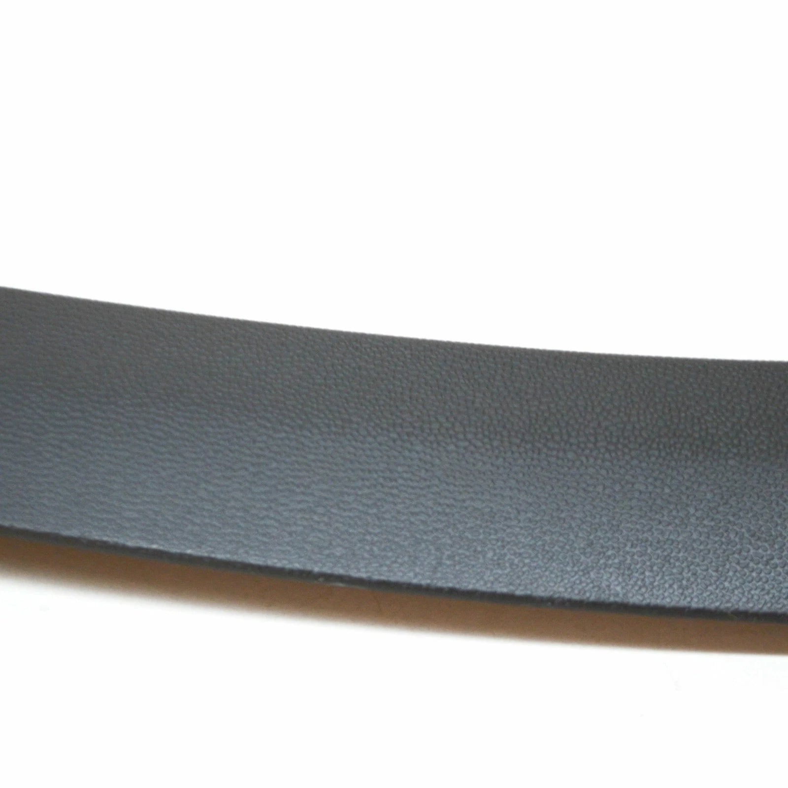 NEW MERCEDES-BENZ GLC X253 FRONT RIGHT FENDER SURROUND WHEEL MOLDING A2538857606