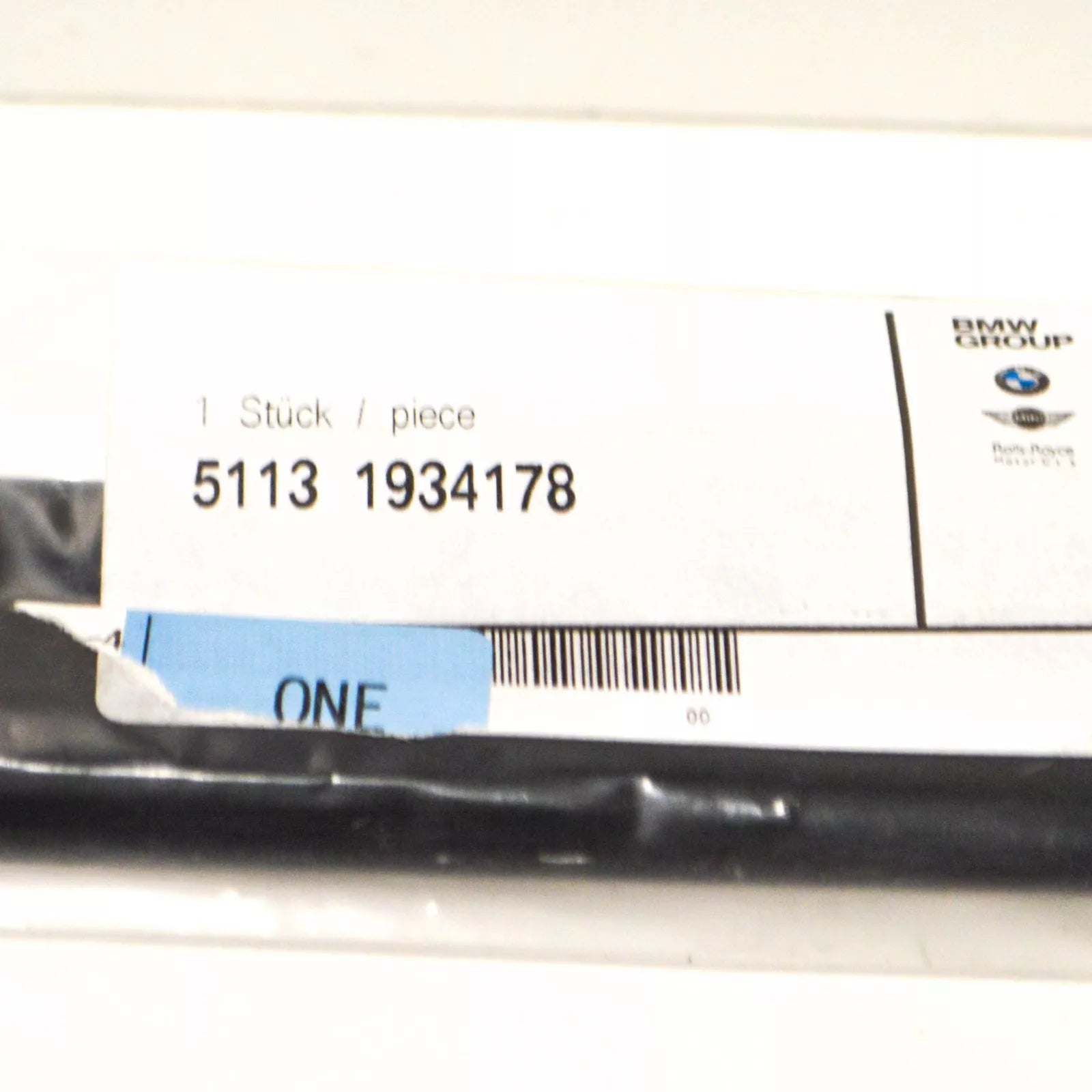 NEW BMW 5 E34 FRONT RIGHT DOOR MOULDING 51131934178 1934178 ORIGINAL