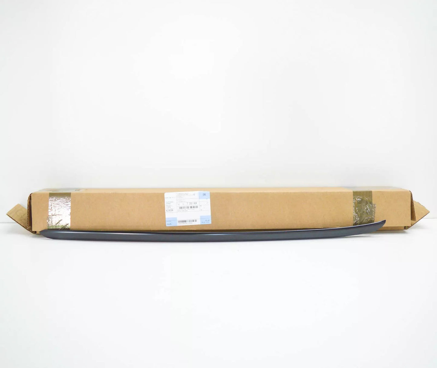 NEW BMW X6 E71 WINDSHIELD RIGHT DRIP MOULDING 51317250404 7250404 ORIGINAL