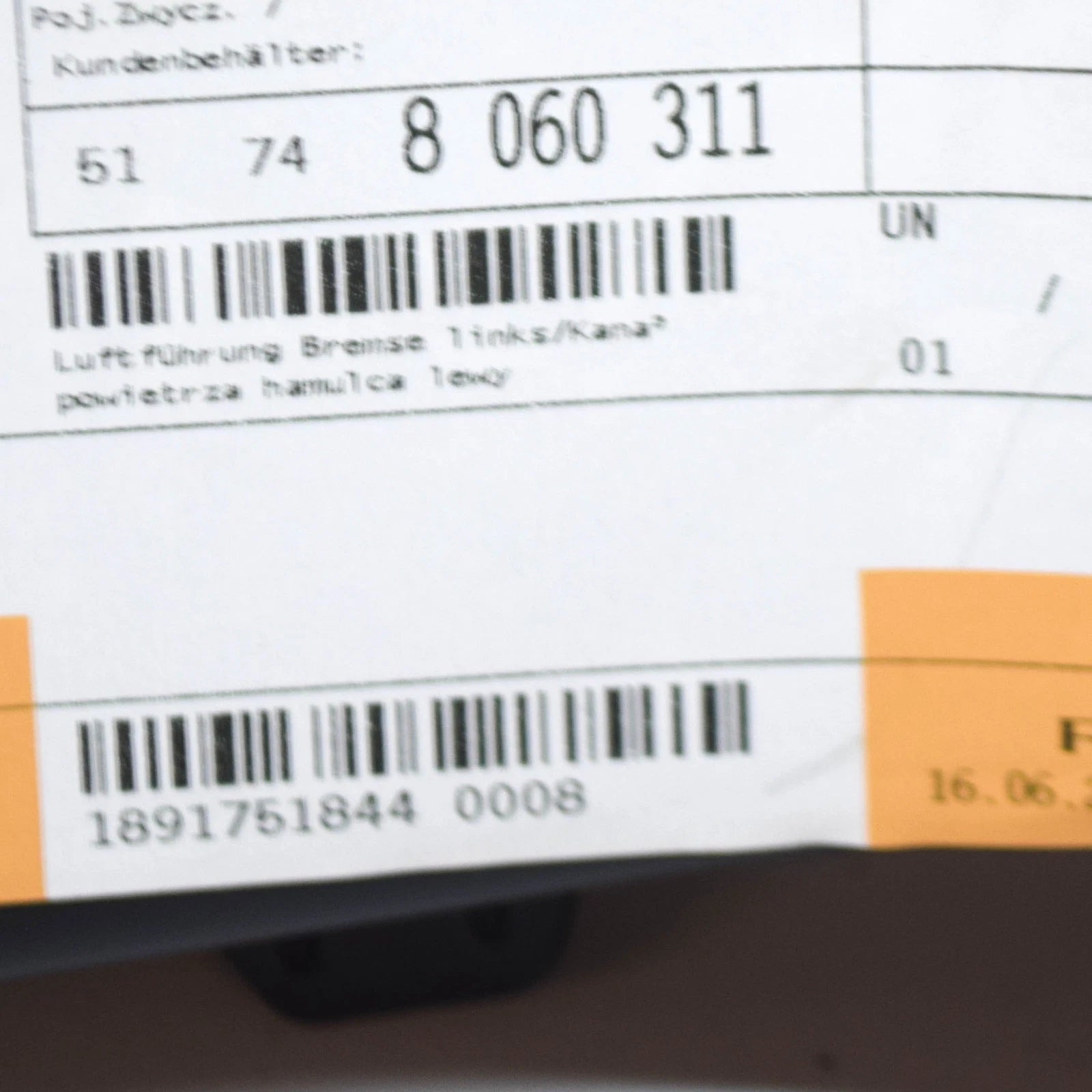 NEW BMW 1 F21 LEFT SIDE BRAKE AIR DUCT M SPORT 51748060311 8060311 2015 ORIGINAL