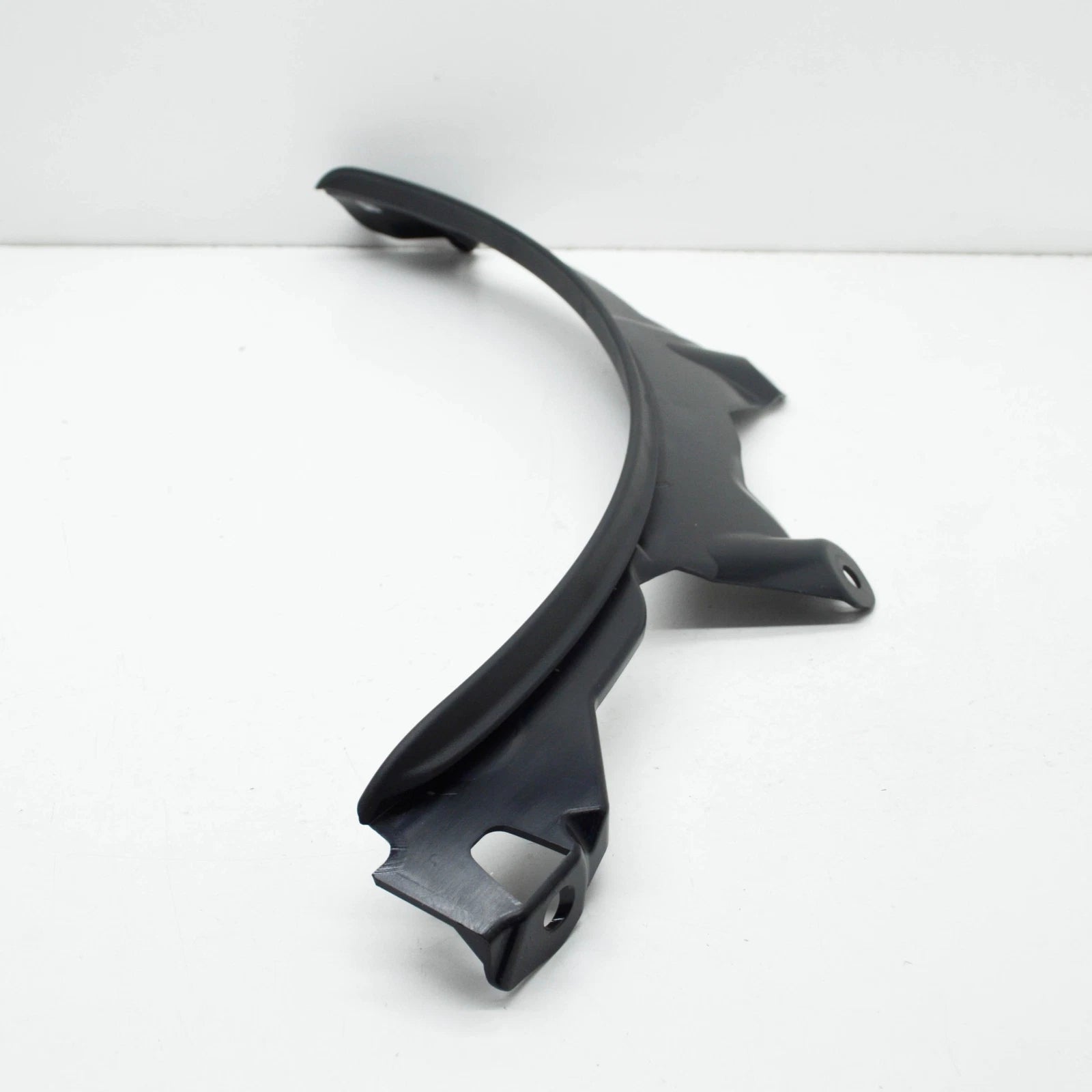 NEW BMW M5 F90 REAR LEFT WHEEL ARCH TRIM 51778069599 ORIGINAL