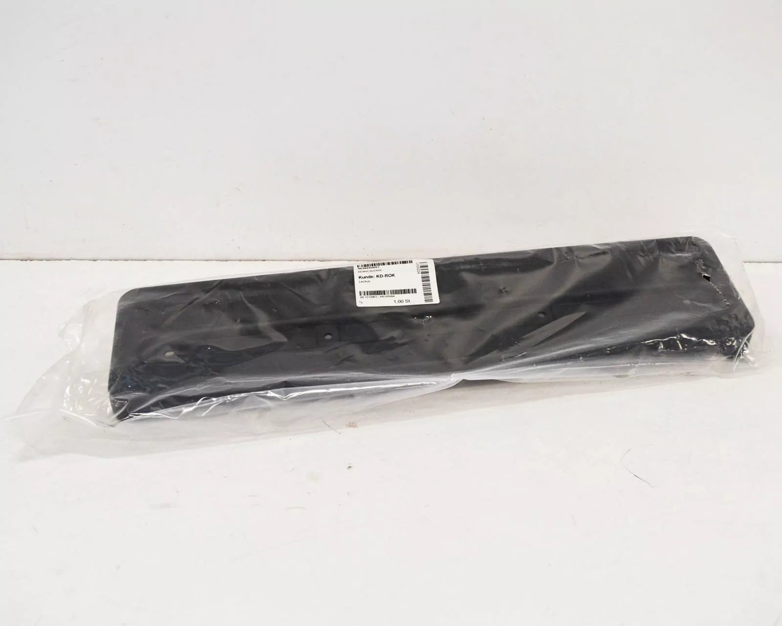 NEW MB G W463 AMG FRONT BUMPER LICENSE PLATE BRACKET A4638850081 ORIGINAL