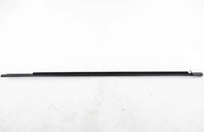 NEW VW JETTA A6 FRONT RIGHT DOOR WINDOW SLOT SEAL OUTER 5C6837476C3Q7 ORIGINAL