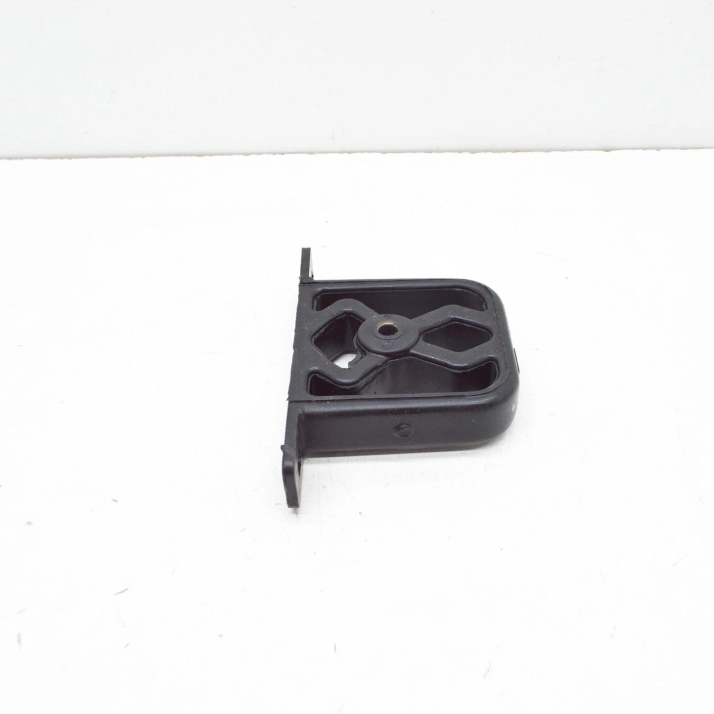 NEW BMW 3 E36 EXHAUST SUPPORT RUBBER MOUNTING 1723101 18211723101 ORIGINAL