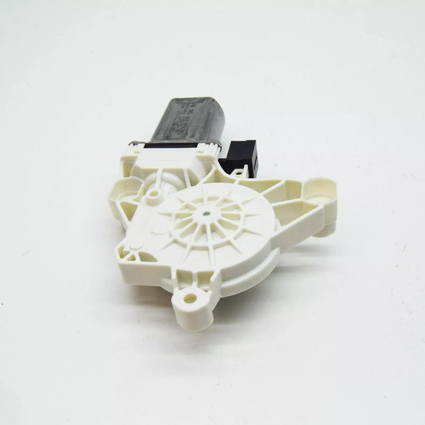 NEW VW PASSAT B8 FRONT RIGHT DOOR WINDOW REGULATOR MOTOR 4K0959802 ORIGINAL