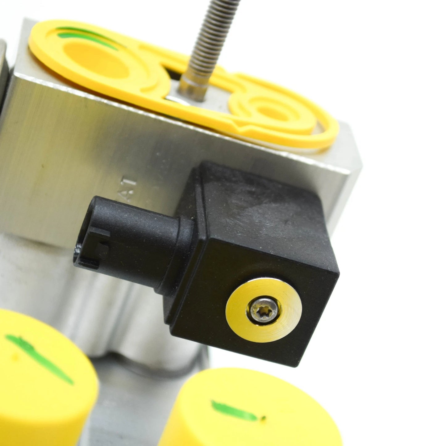 NEW MERCEDES-BENZ A W177 OIL COOLER A1778302200