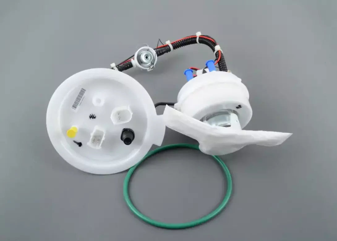 NEW BMW 5 F10 FUEL PUMP 16117260644 7260644 ORIGINAL