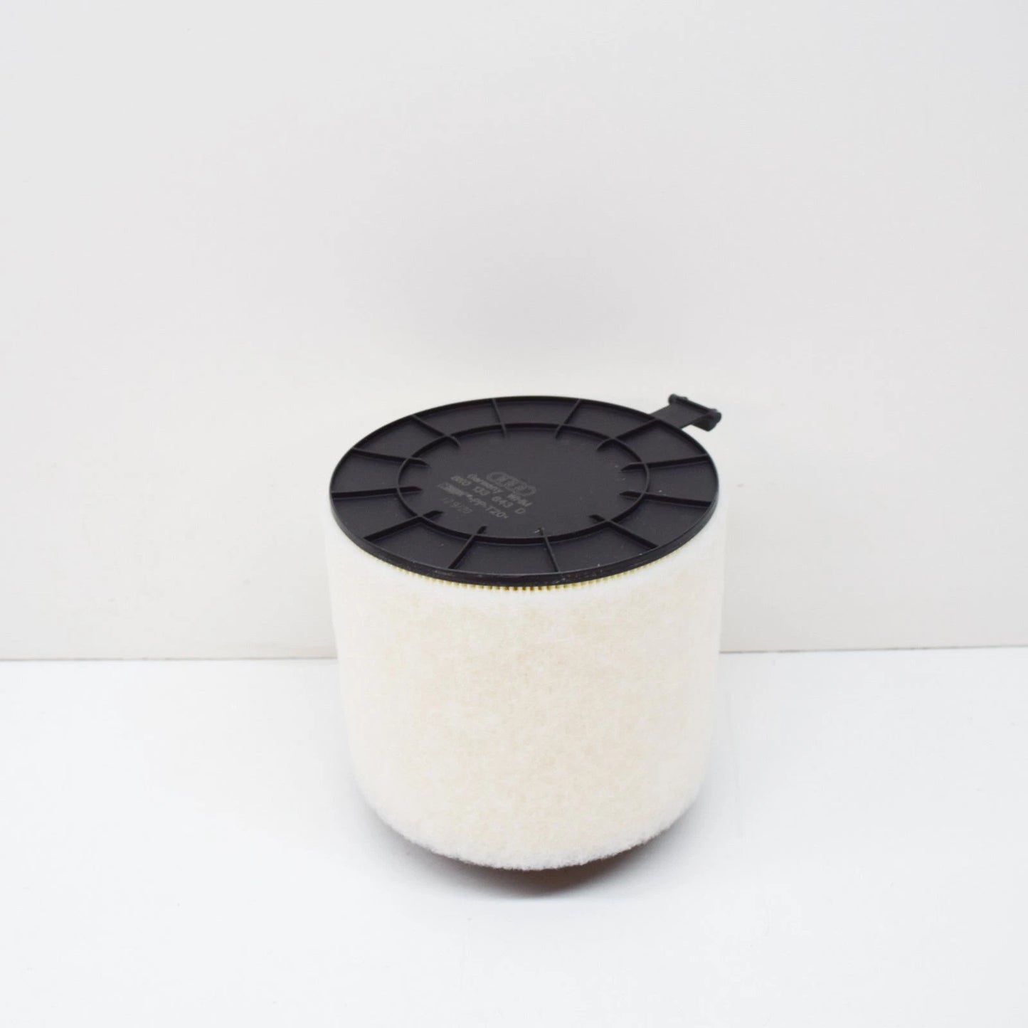 NEW AUDI Q5 8R AIR FILTER 8K0133843D ORIGINAL