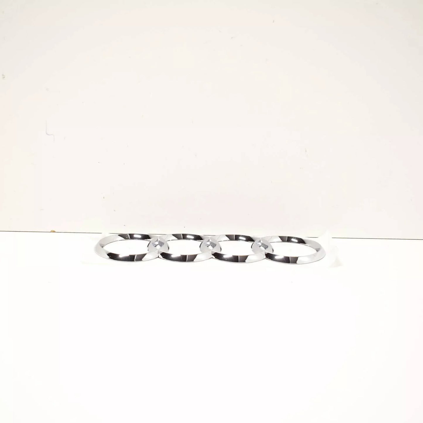 NEW AUDI A4 AVANT B7 REAR TRUNK CHROME BADGE RINGS EMBLEM 8E98537422ZZ