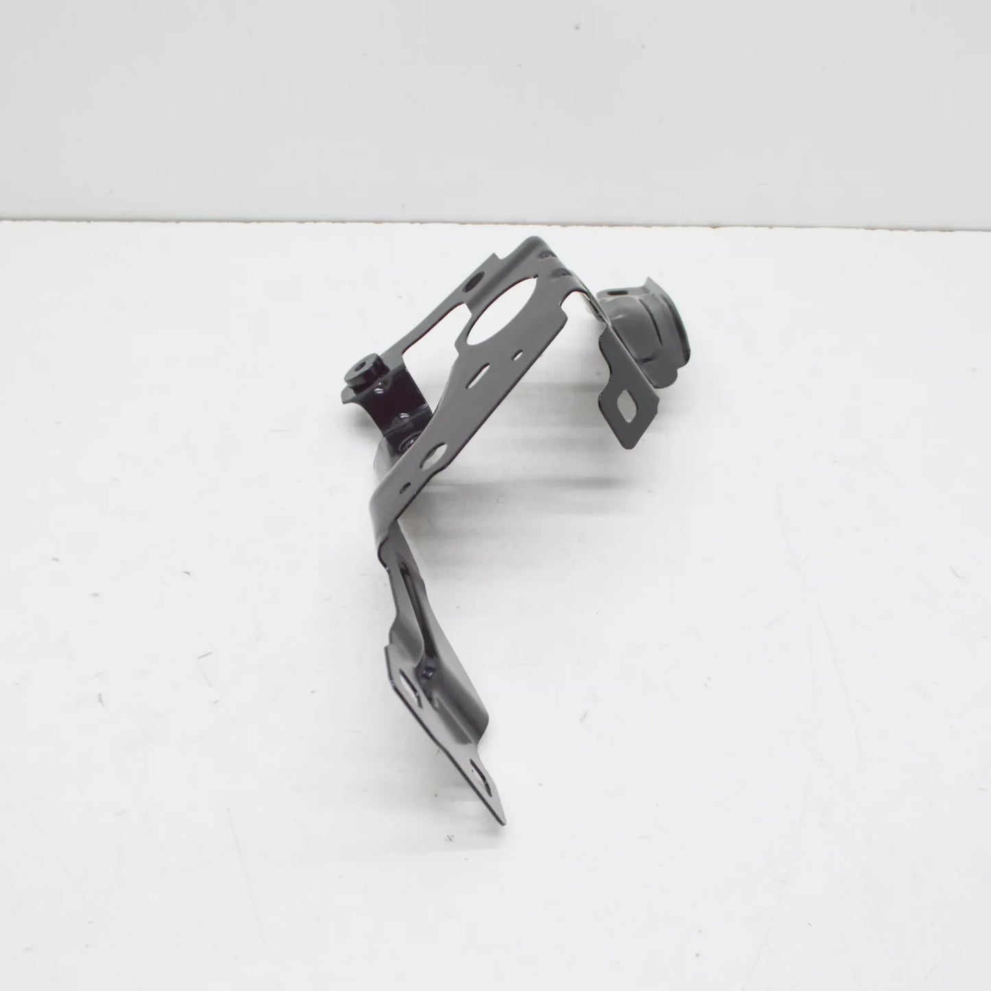 NEW BMW 4 COUPE G22 FRONT RIGHT FENDER PANEL HOLDER 41009466092 ORIGINAL