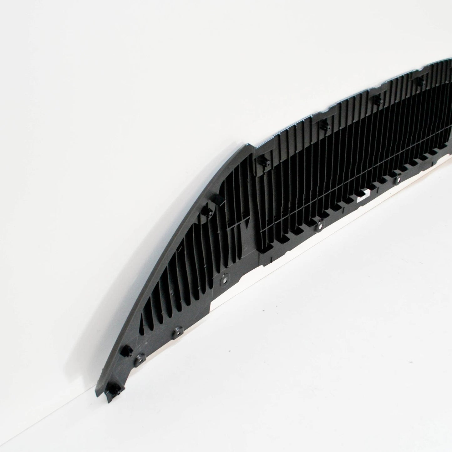 NEW AUDI A6 ALLROAD QUATTRO C7 FRONT BUMPER CLOSING ELEMENT 4G0807611G ORIGINAL