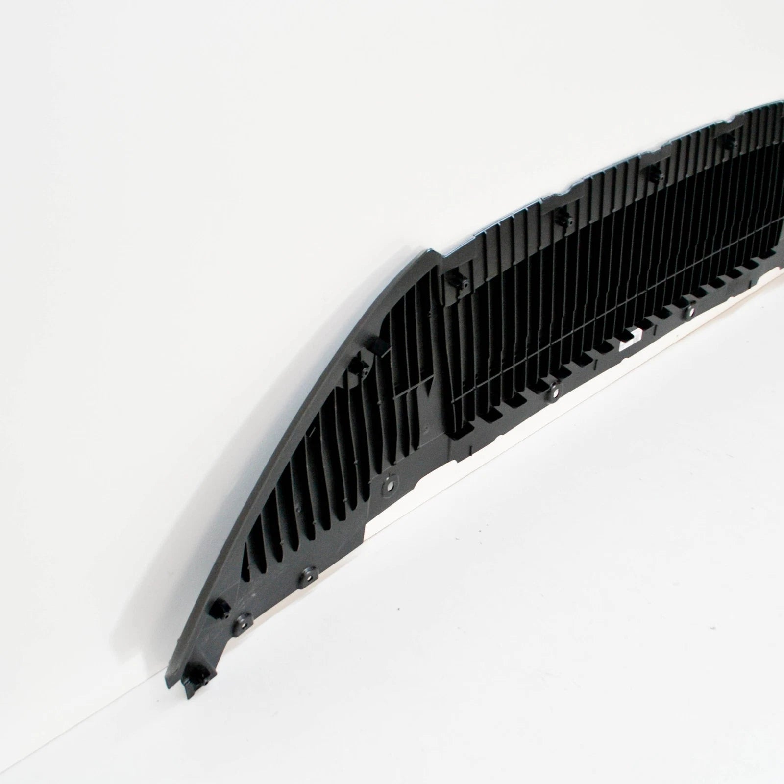 NEW AUDI A6 ALLROAD QUATTRO C7 FRONT BUMPER CLOSING ELEMENT 4G0807611G ORIGINAL