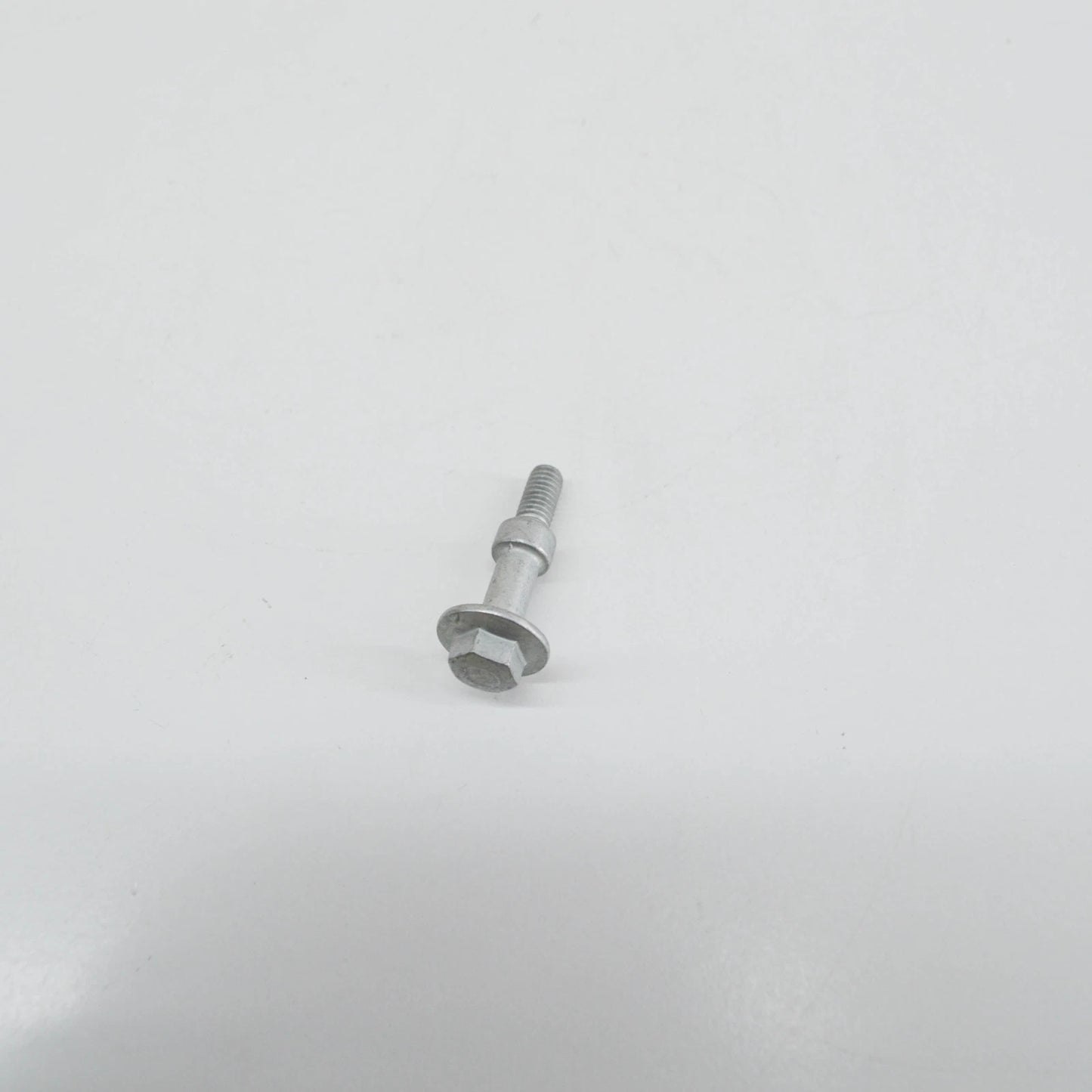 NEW BMW 3 E30 CYLINDER HEAD COVER COLLAR SCREW 11121715915 ORIGINAL