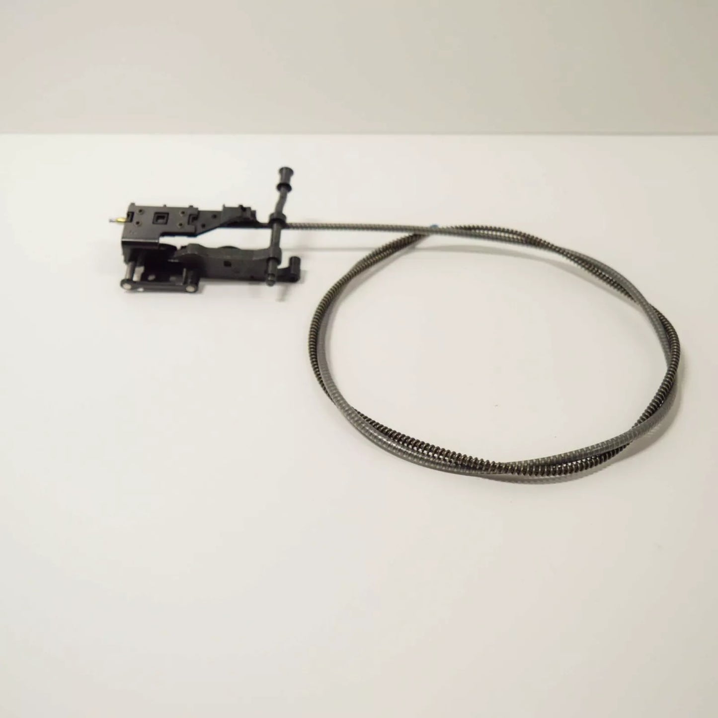 NEW BMW 3 E30 RIGHT SUNROOF CABLE 54121933750 1933750 ORIGINAL