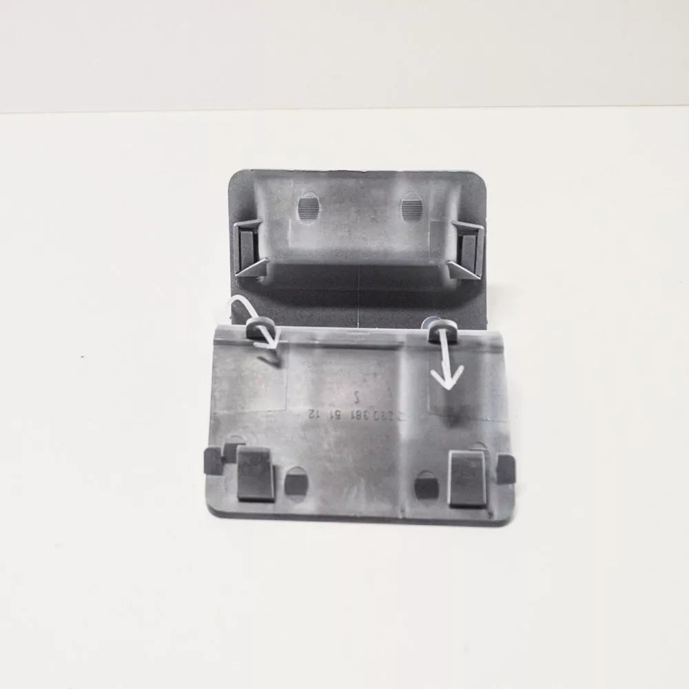 NEW BMW 5 E34 M TECH REAR BUMPER TOW HOOK COVER 51122231633 ORIGINAL