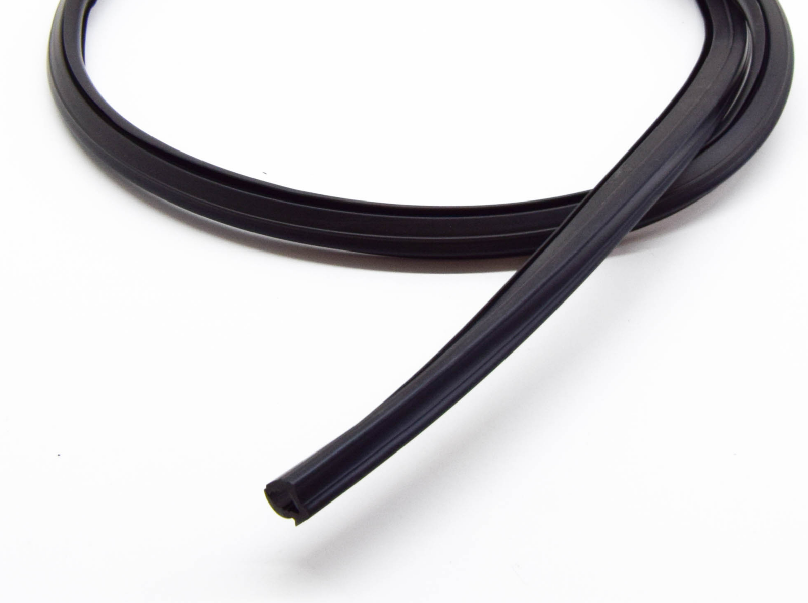 NEW MERCEDES-BENZ SLK R170 WINDSHIELD SEALING A1708310198 ORIGINAL