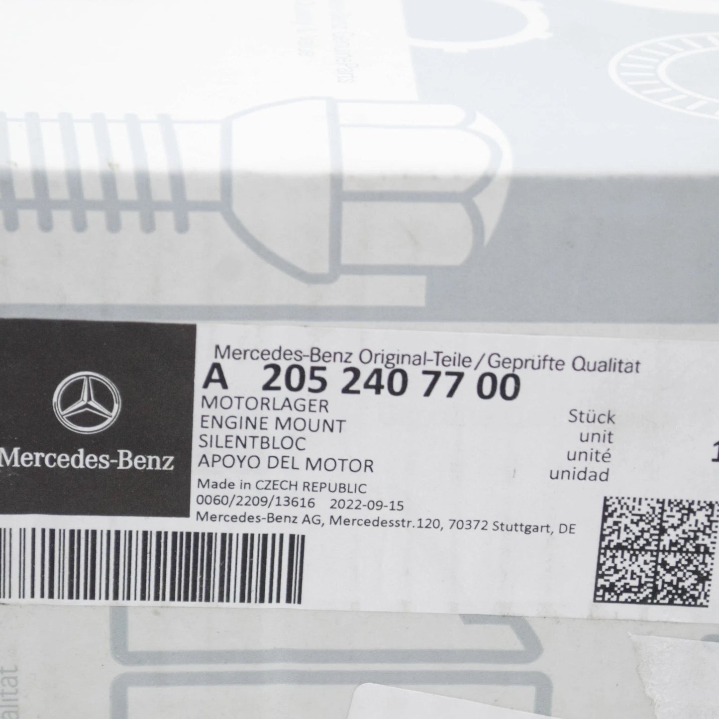 NEW MERCEDES-BENZ E COUPE C238 RIGHT SIDE ENGINE MOUNT A2052407700 ORIGINAL