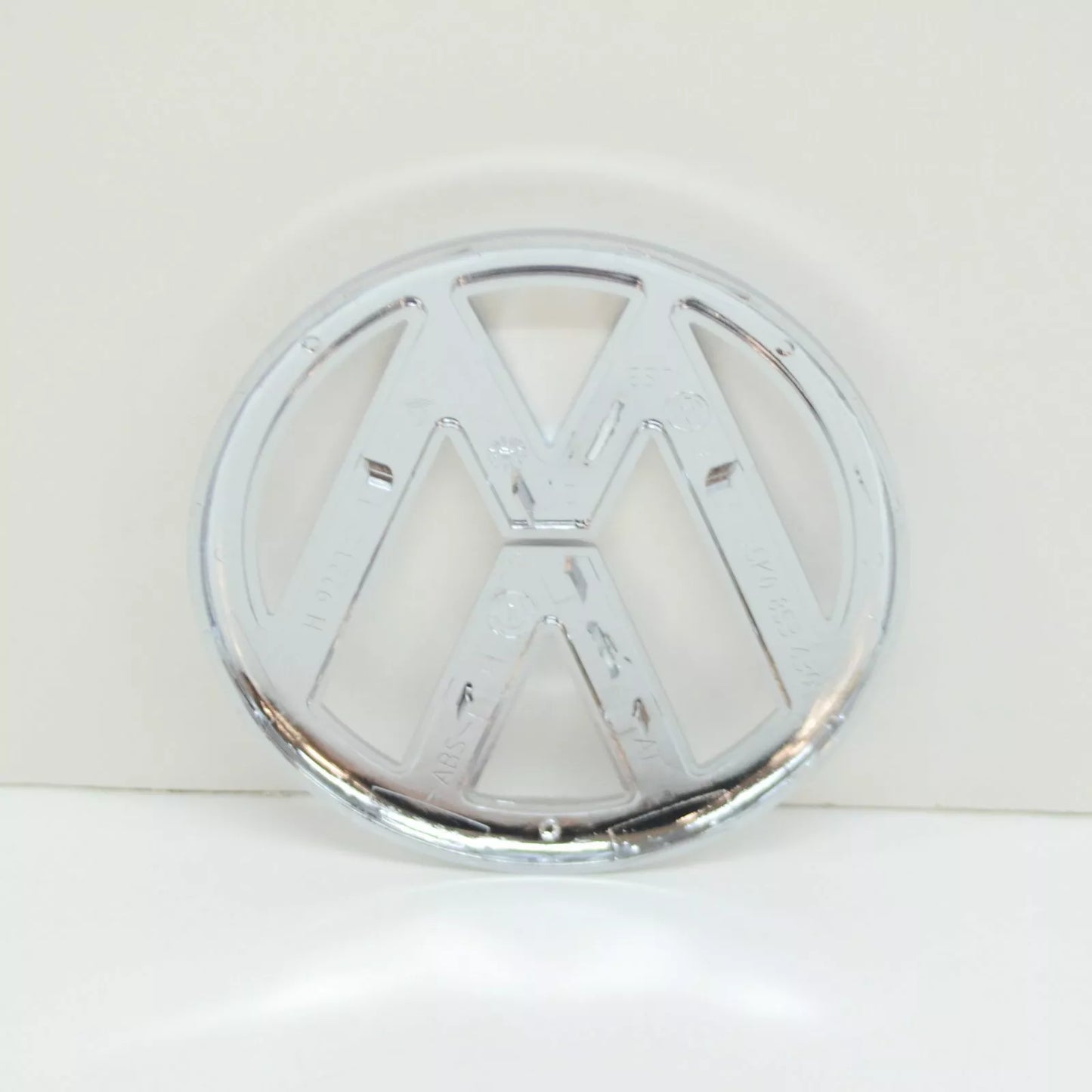 NEW VOLKSWAGEN CC BOOTLID BADGE 5K0853630BULM 2017