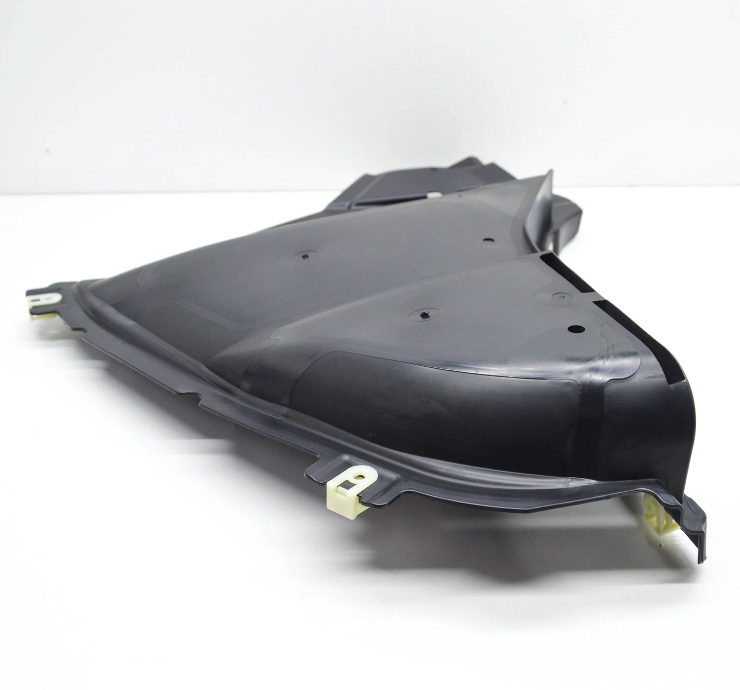 NEW BMW 5 G30 FRONT RIGHT WHEEL ARCH BOTTOM FRONT COVER 51718060032 ORIGINAL